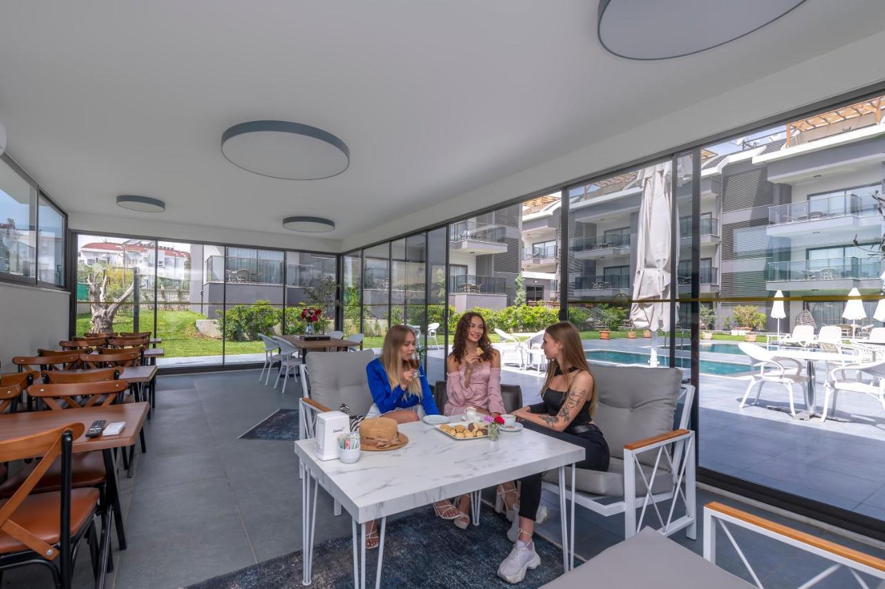 A Suite Sidé Extérieur photo