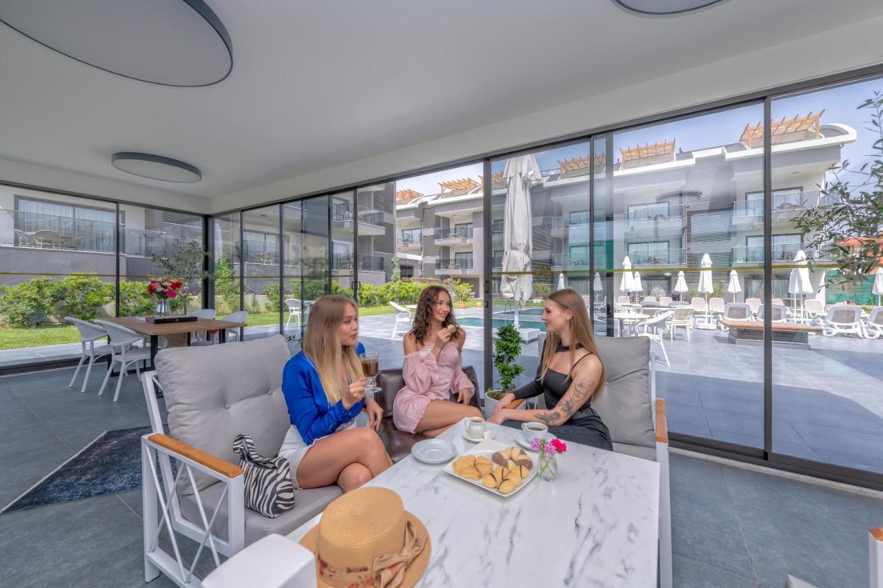 A Suite Sidé Extérieur photo
